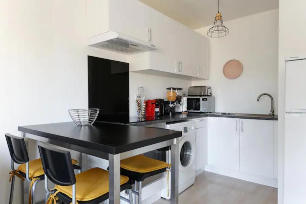 Appartement Cozy : 10/15 Min Des Champs Elysee ซัคทรูวิลล์ ภายนอก รูปภาพ